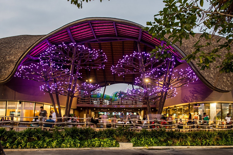 VANA NAVA HUA HIN WATER PARK 